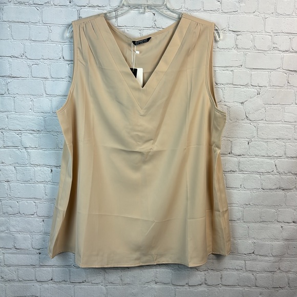BloomChic Tan Pleated V Neck Tank Top Plus Size 1X - Picture 2 of 6